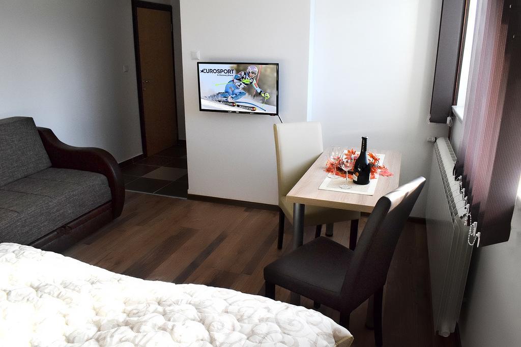 Vila Premijer Divcibare Ngoại thất bức ảnh